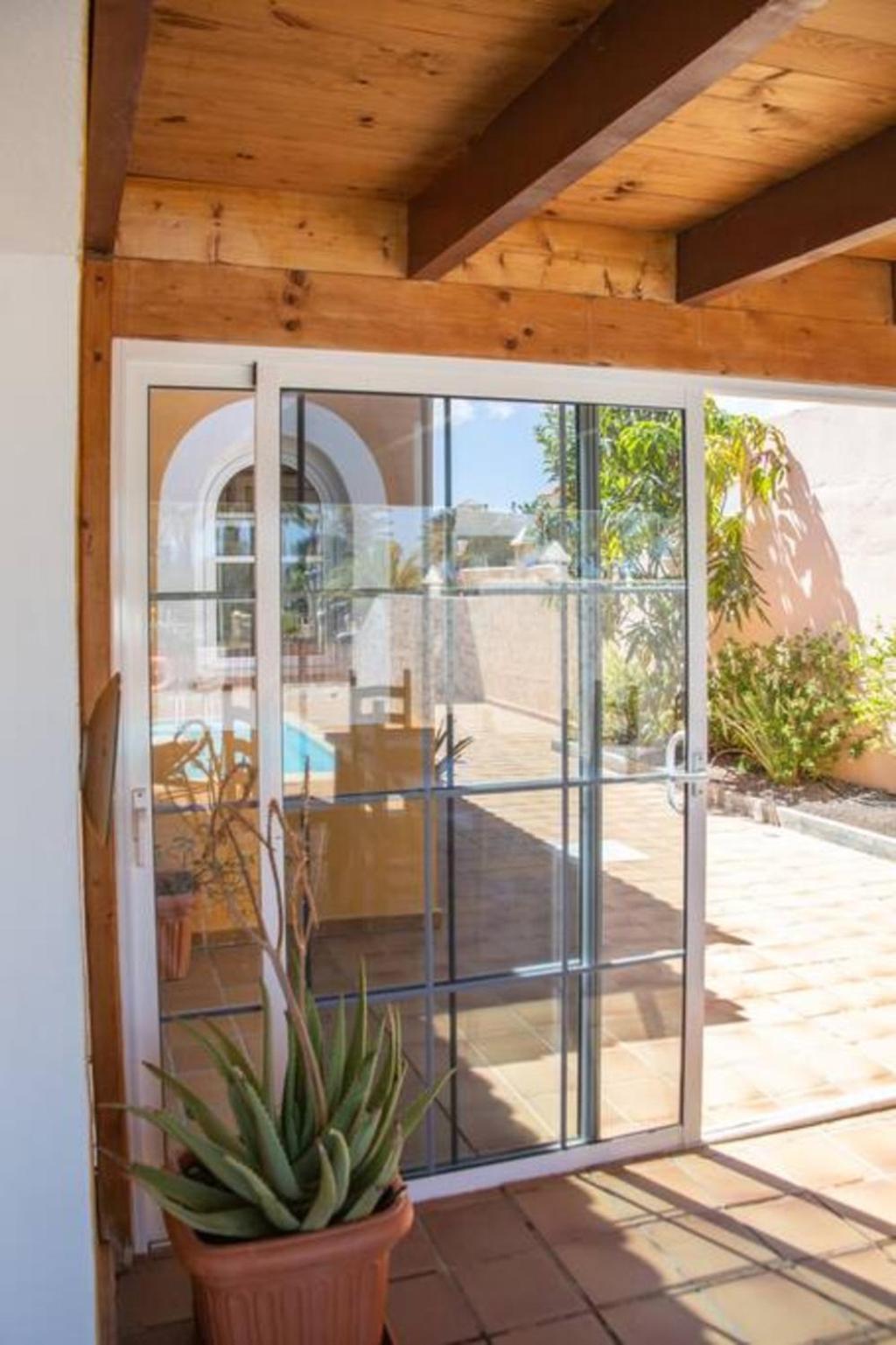 Holiday Villa Vergel With Huge Private Pool, Jacuzzi, Sauna & Bbq By Amazzzing Travel カレタ・デ・フステ エクステリア 写真