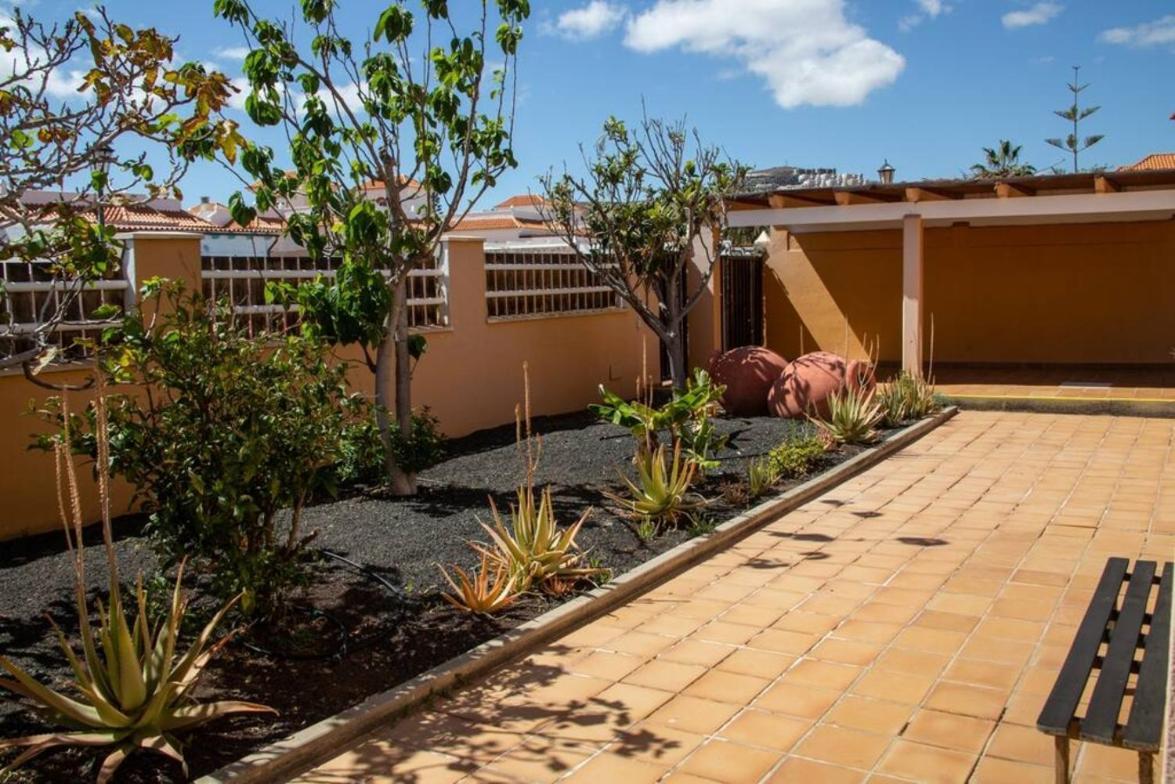 Holiday Villa Vergel With Huge Private Pool, Jacuzzi, Sauna & Bbq By Amazzzing Travel カレタ・デ・フステ エクステリア 写真