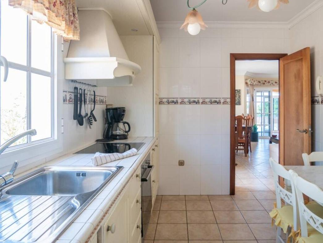 Holiday Villa Vergel With Huge Private Pool, Jacuzzi, Sauna & Bbq By Amazzzing Travel カレタ・デ・フステ エクステリア 写真